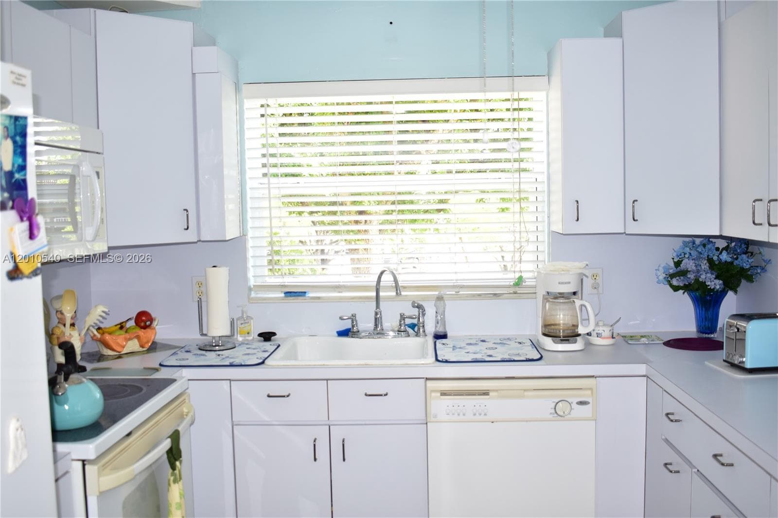 9321 Sunrise Lakes Blvd # 201, Sunrise, FL 33322 photo 3