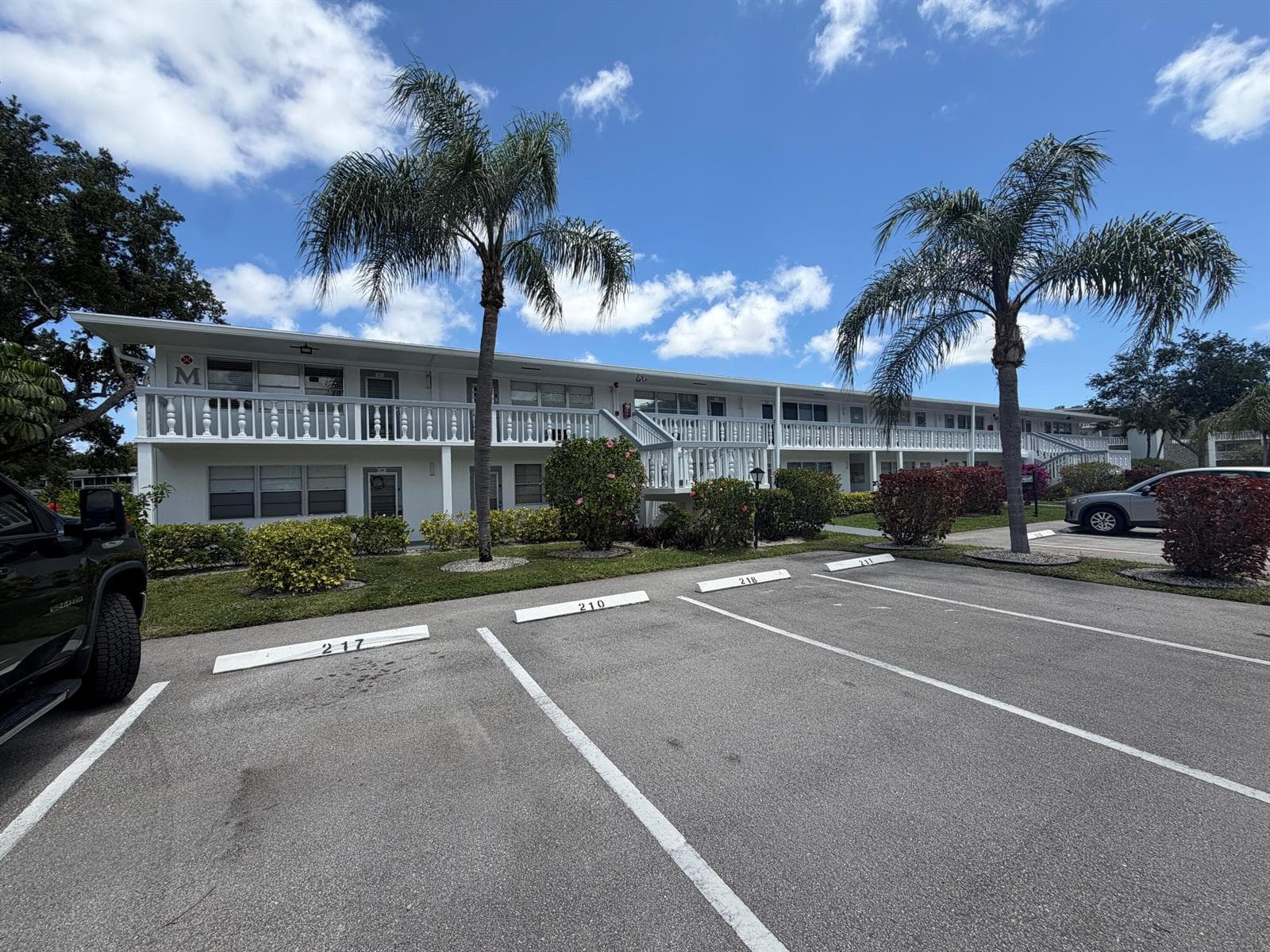 209 Newport M # 209, Deerfield Beach, FL 33442 photo 2