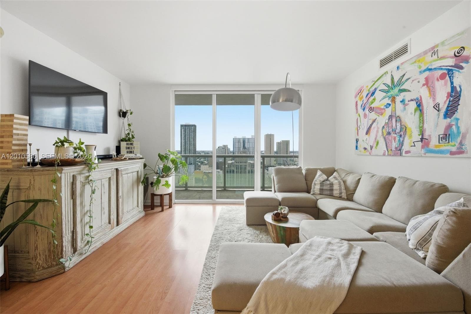 50 Biscayne Blvd # 2911, Miami, FL 33132