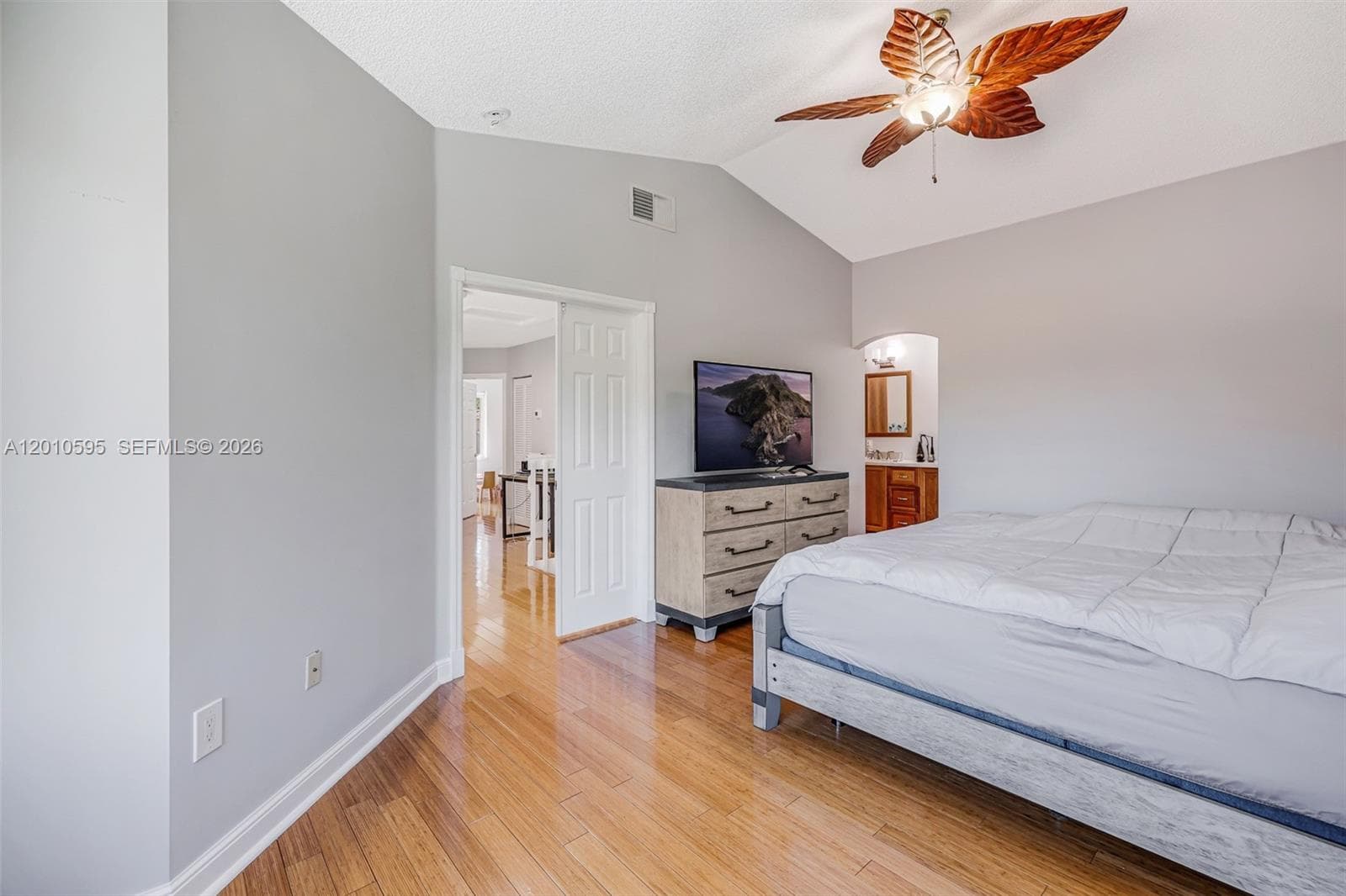 1065 Weeping Willow Way, Hollywood, FL 33019 photo 3