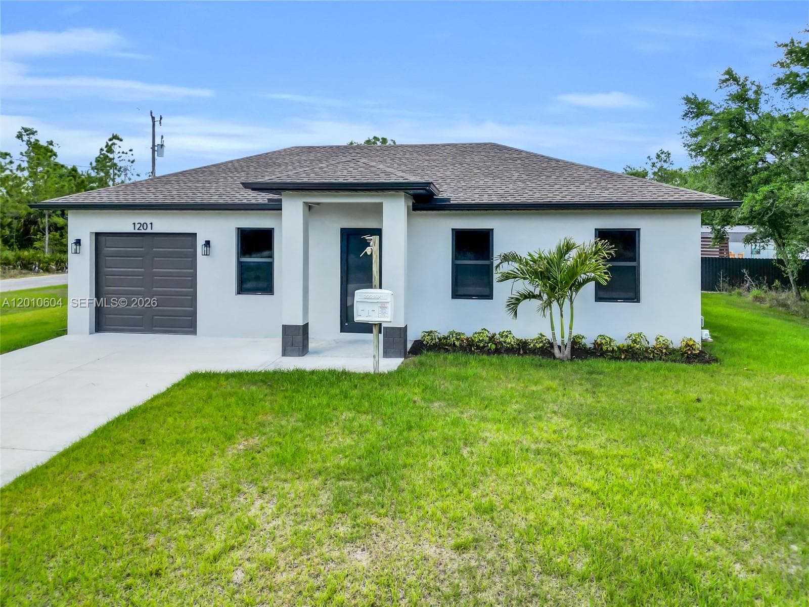 1201 E 7th ST, Lehigh Acres, FL 33972 photo 3