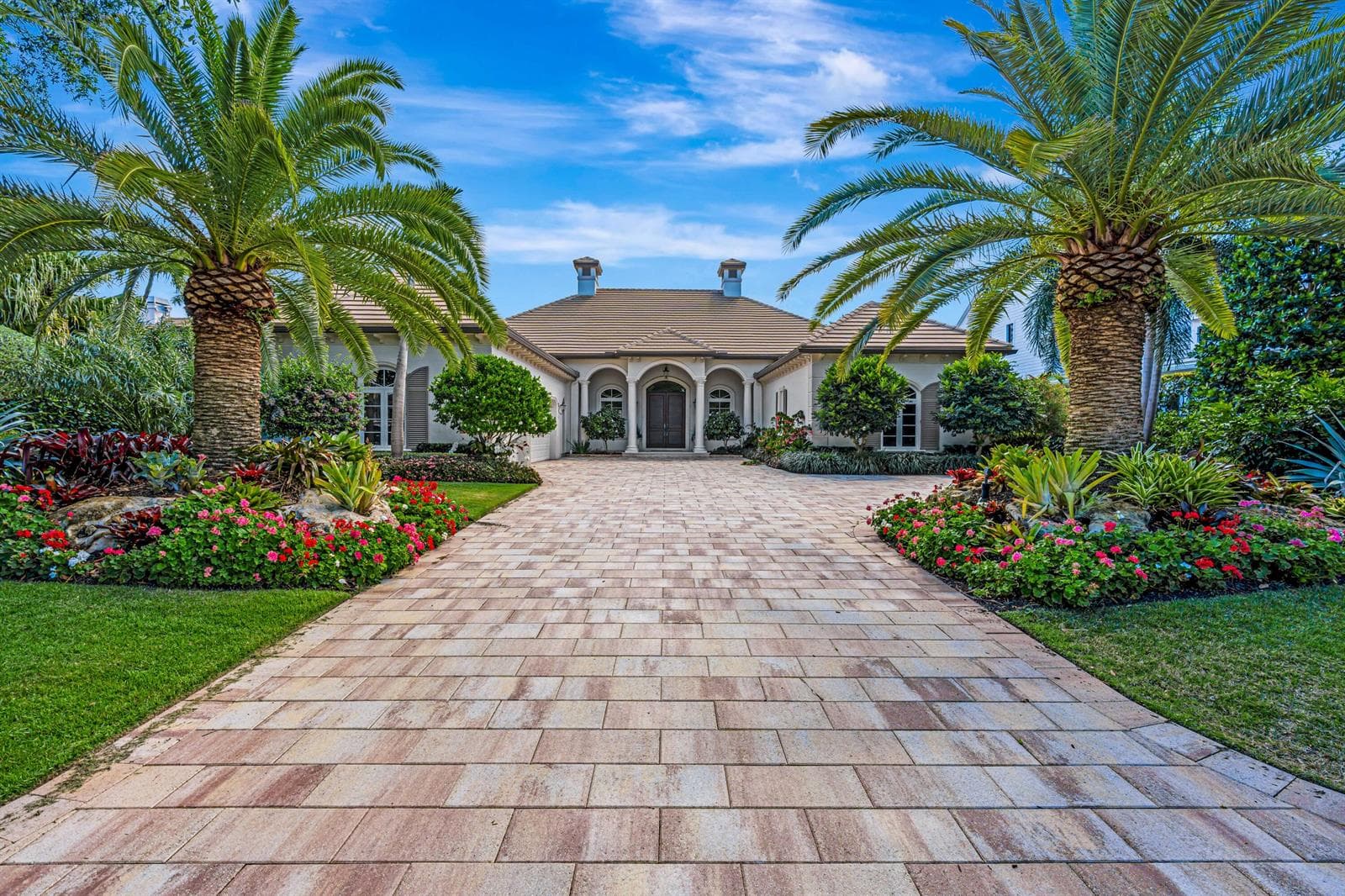 469 Mariner Drive, Jupiter, FL 33477 photo 2
