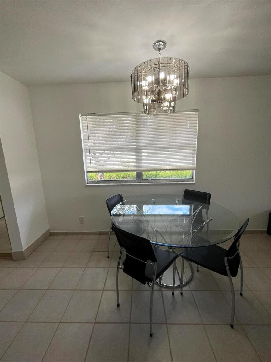114 Waterford E # 114, Delray Beach, FL 33446 photo 5