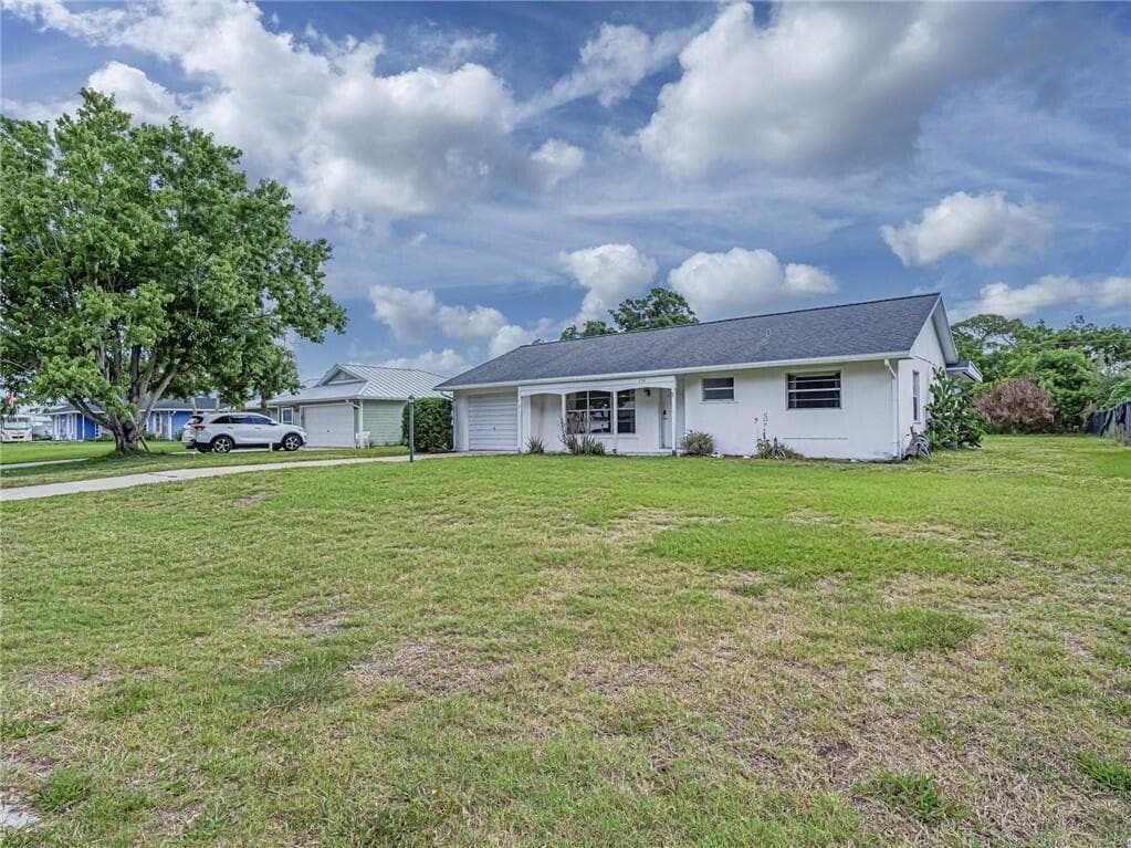 136 16th Avenue, Vero Beach, FL 32962 photo 2