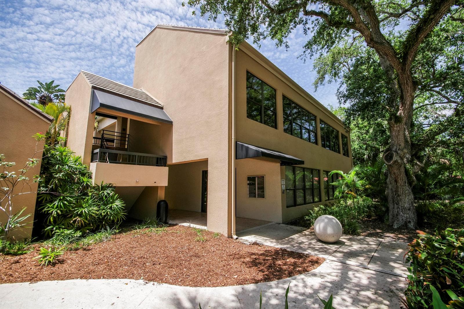 11211 Prosperity Farms Road # B203 & 204, Palm Beach Gardens, FL 33410