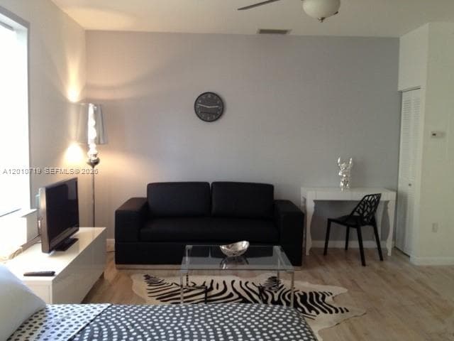 1127 Euclid Ave # 205, Miami Beach, FL 33139