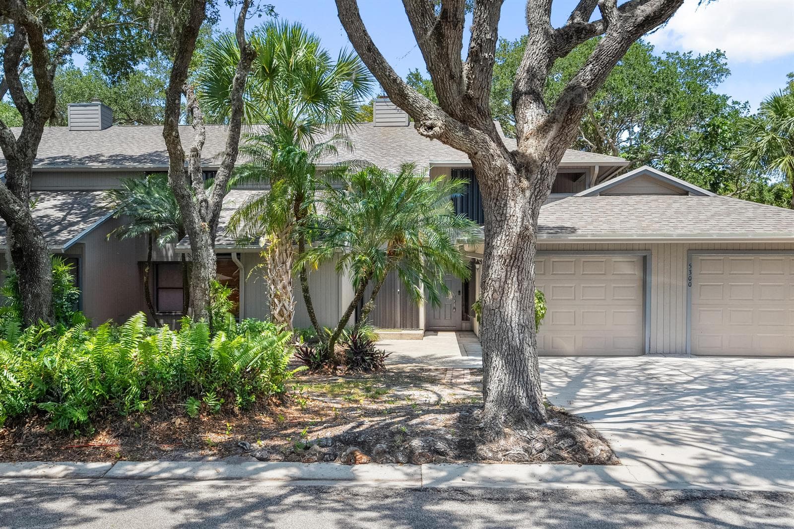 5300 SE Schooner Oaks Way, Stuart, FL 34997