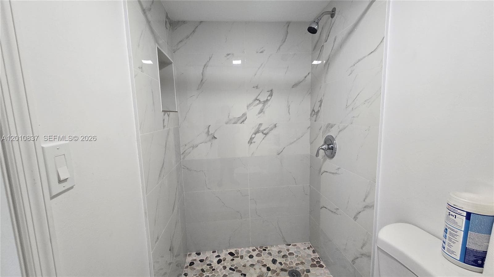 2440 NW 99th St # A, Miami, FL 33147 photo 5