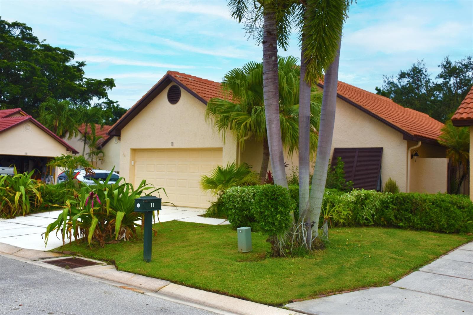 11 N Ironwood Way N, Palm Beach Gardens, FL 33418 photo 2