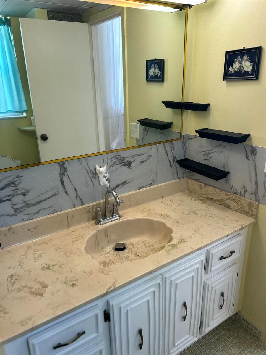 2801 Somerset Drive # 201, Lauderdale Lakes, FL 33311 photo 5