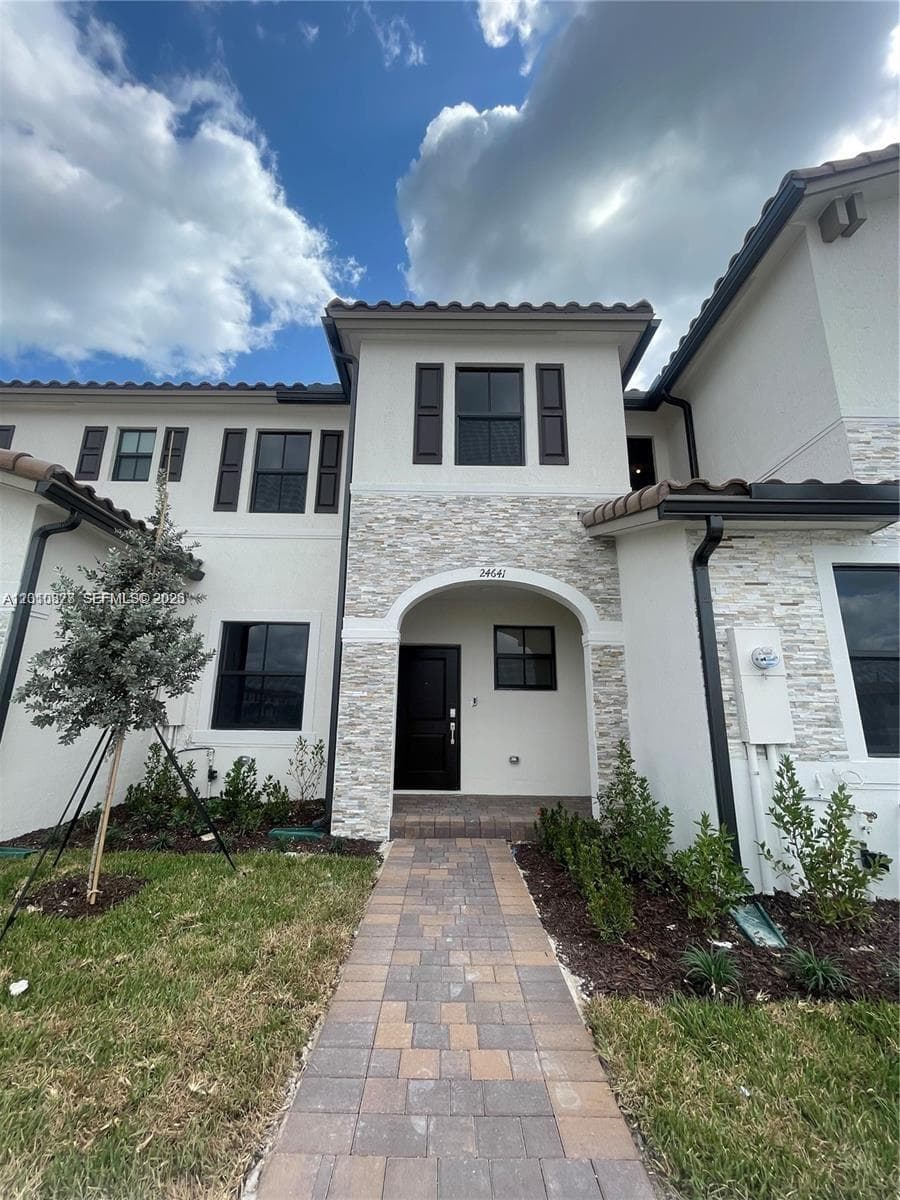 24641 SW 117th Path # 24641, Homestead, FL 33032