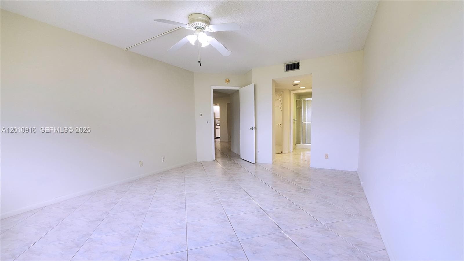 901 SW 128th Ave # 311E, Pembroke Pines, FL 33027 photo 4