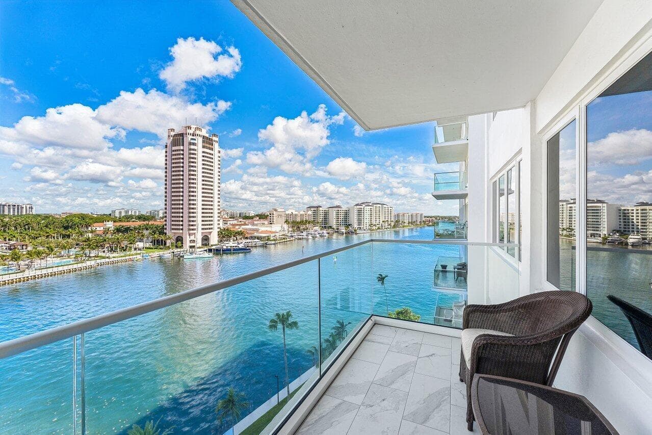 701 E Camino Real # Apt 9g, Boca Raton, FL 33432 photo 2