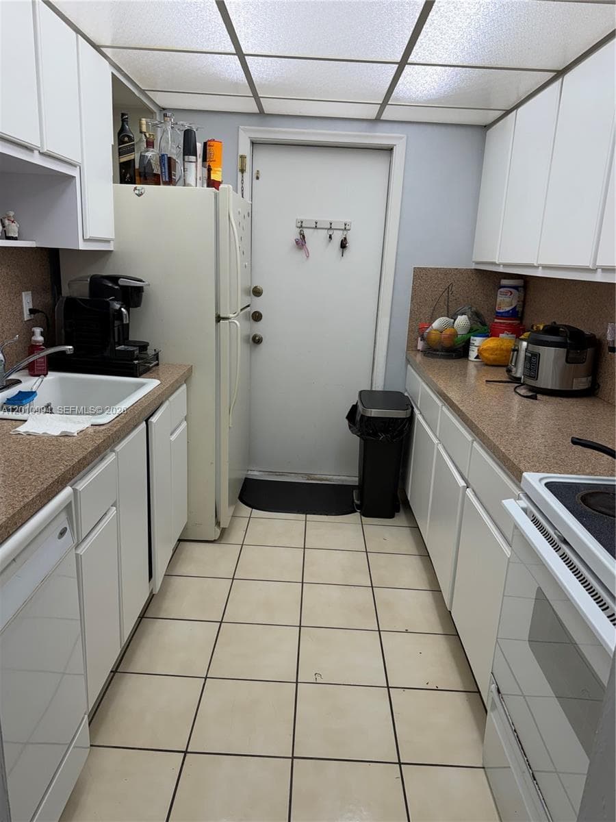 7847 Miller Dr # A205, Miami, FL 33155 photo 4
