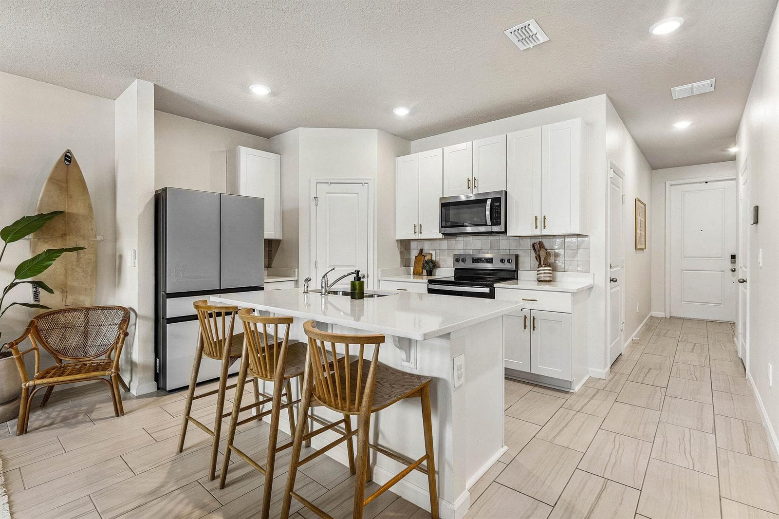 5739 SE Edgewater Circle, Stuart, FL 34997 photo 5