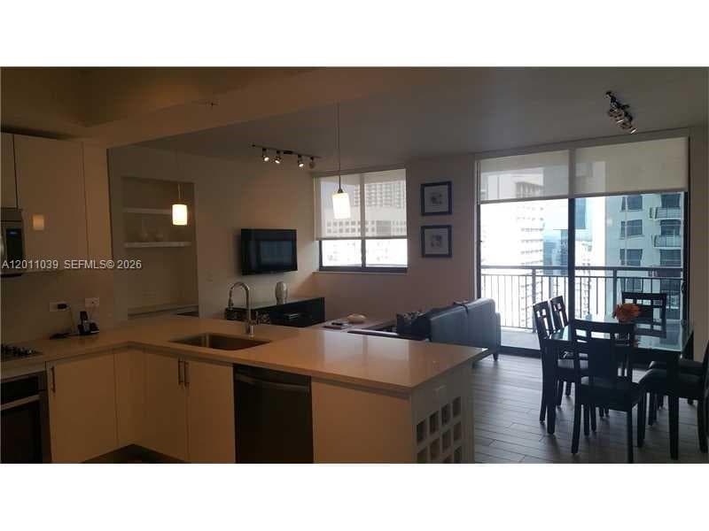 999 SW 1st Ave # 2514, Miami, FL 33130