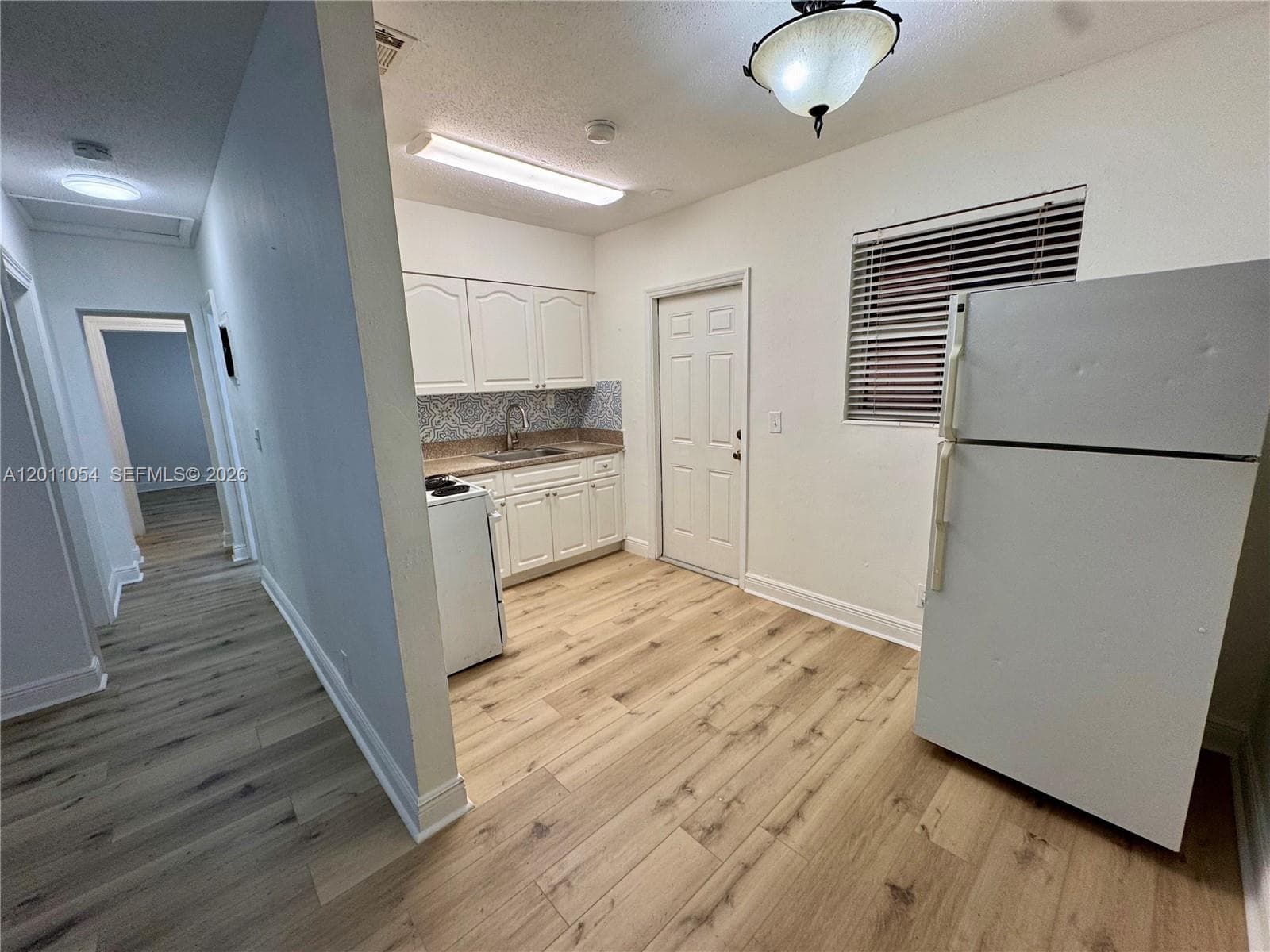 2240 NE 171st St # 11, North Miami Beach, FL 33160 photo 3