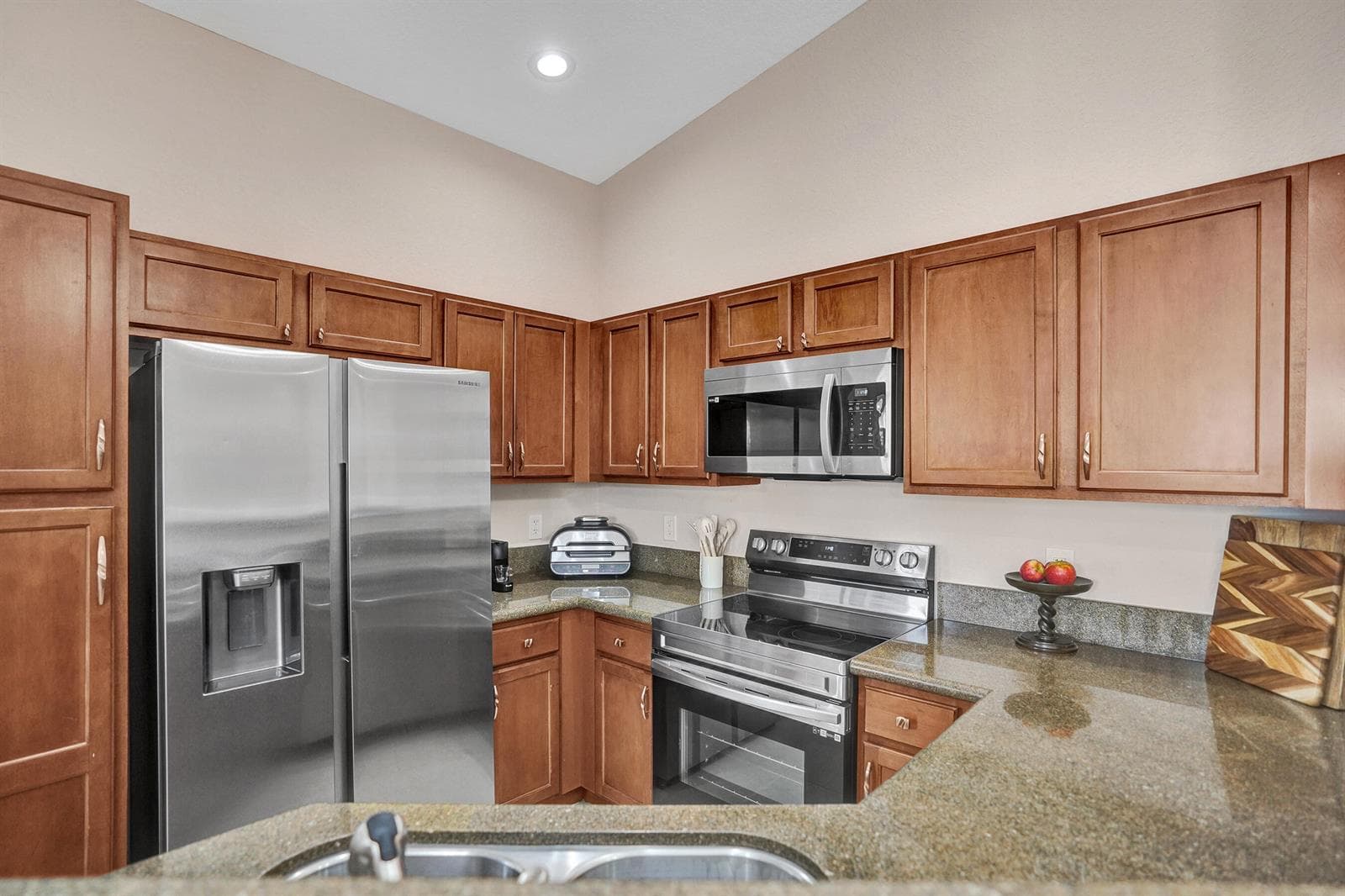 1825 Sonrisa Street # 1825, Riviera Beach, FL 33404 photo 3