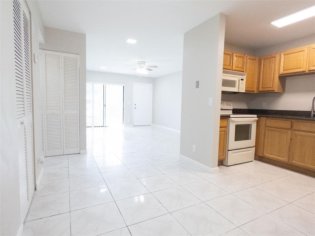 3256 NW 104th Avenue # 115c, Coral Springs, FL 33065 photo 5