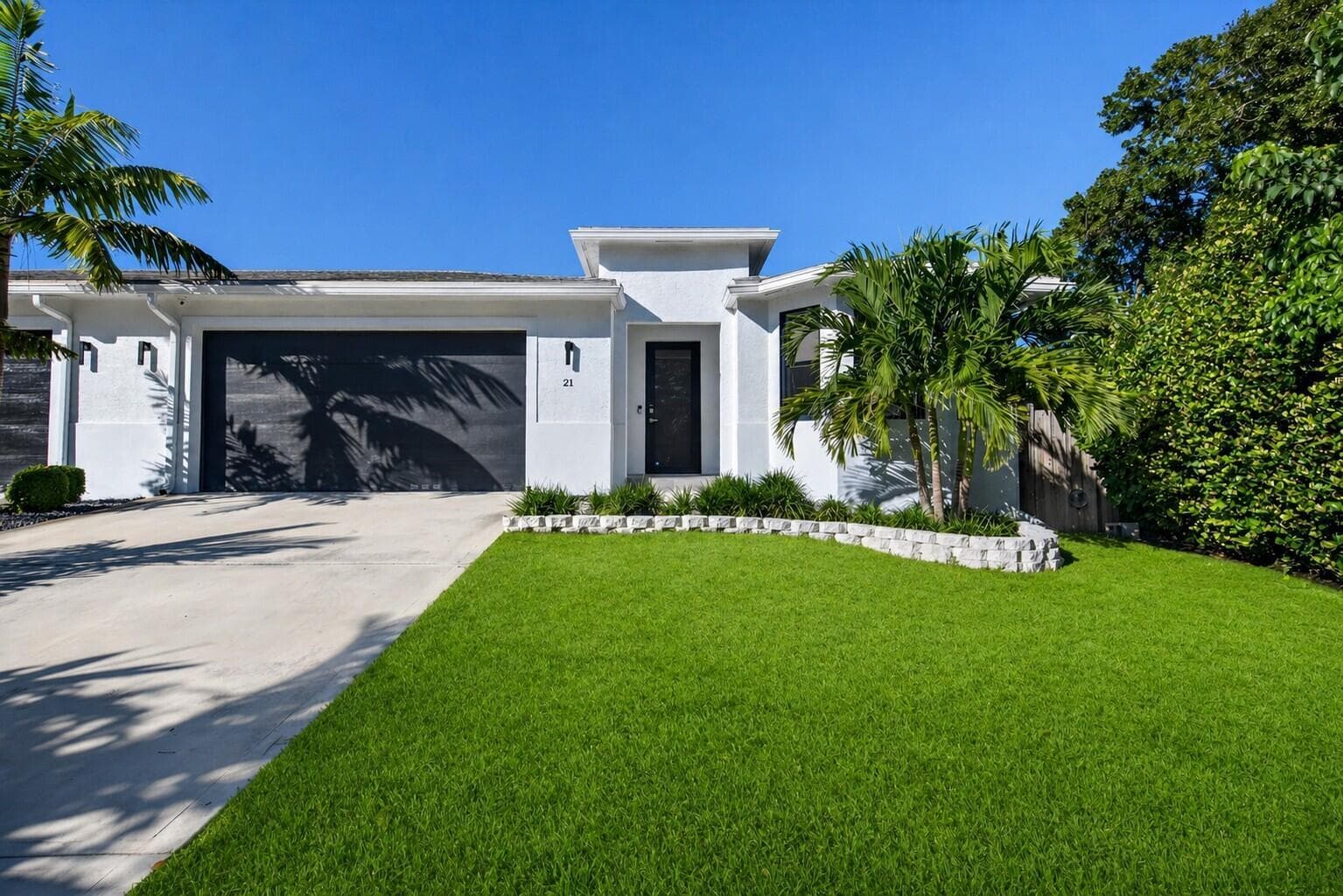 21 NE 25th Street, Wilton Manors, FL 33305 photo 4