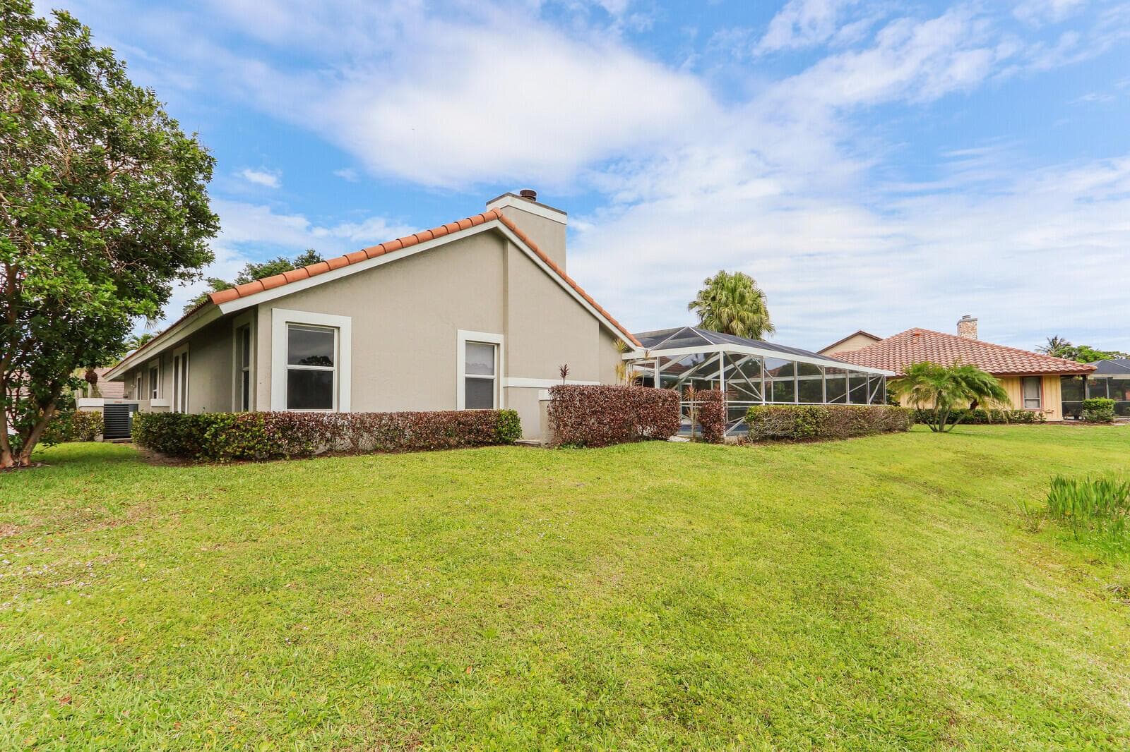 2 Old Fence Road, Palm Beach Gardens, FL 33418 photo 3