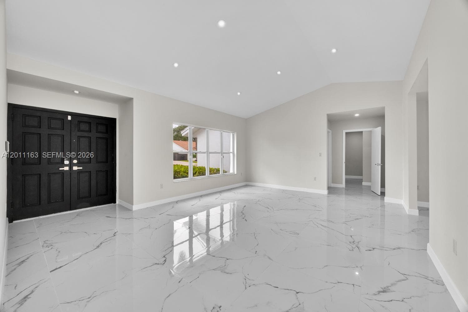 8503 SW 83rd St, Miami, FL 33143 photo 4