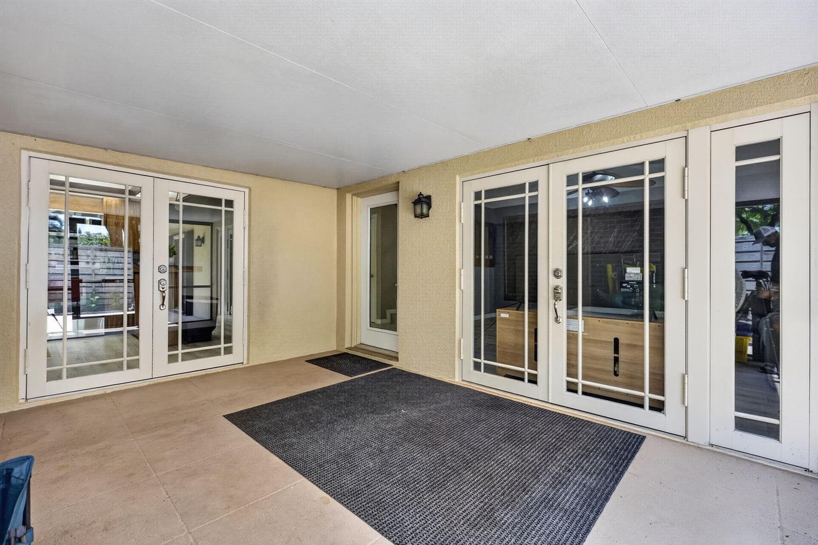527 5th Terrace, Palm Beach Gardens, FL 33418 photo 2
