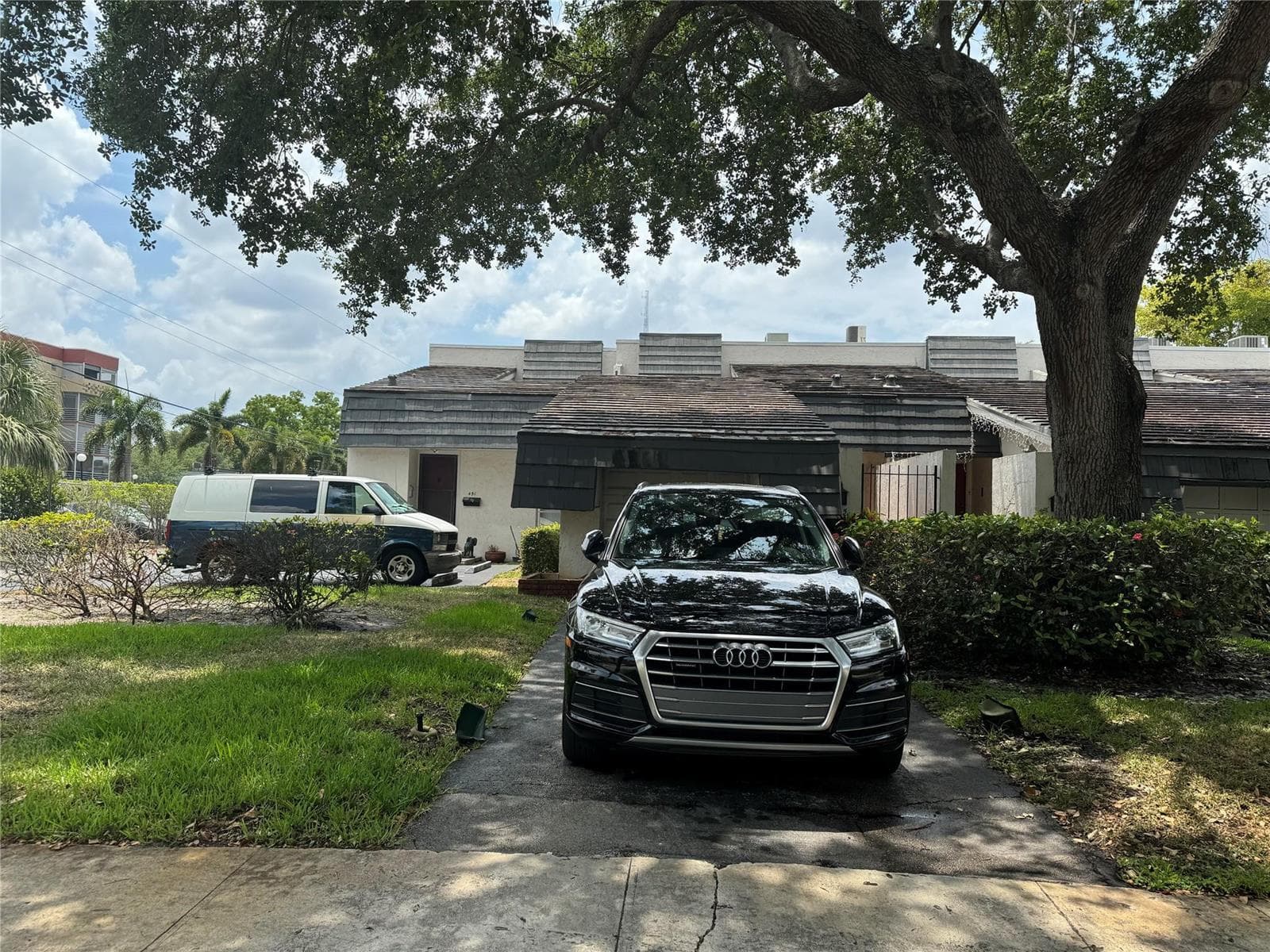 455 NW 68th Avenue # 702, Plantation, FL 33317 photo 2