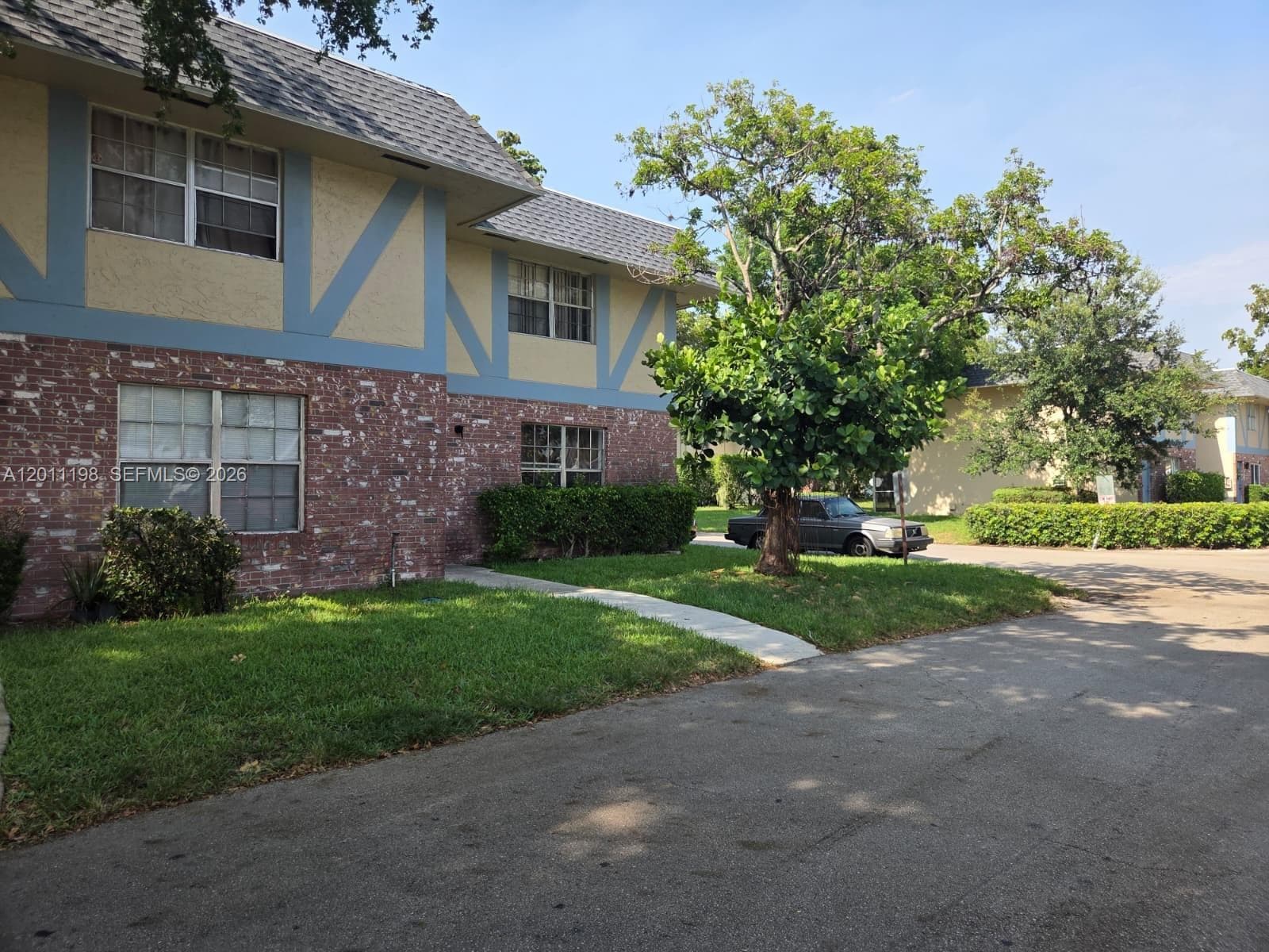 7505 Kimberly Blvd # 122, North Lauderdale, FL 33068