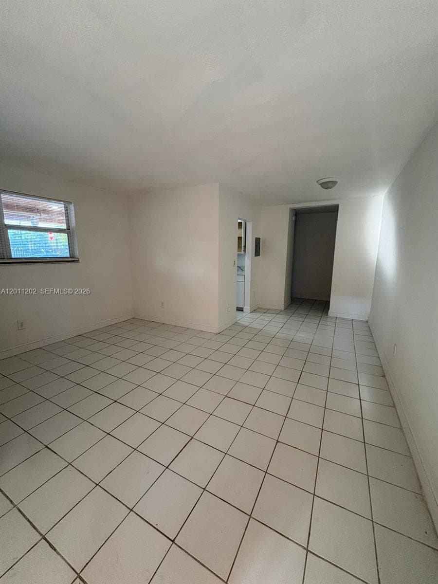 1590 NE 125th Ter # 1, North Miami, FL 33161 photo 2
