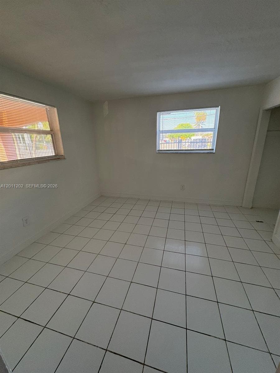 1590 NE 125th Ter # 1, North Miami, FL 33161 photo 4