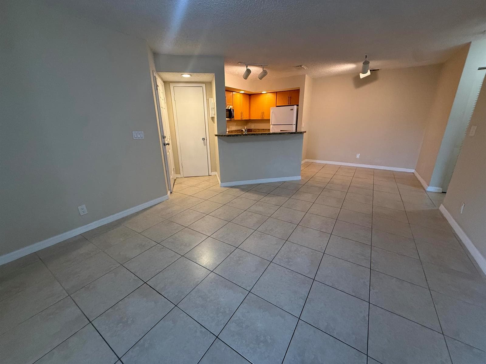 3390 N Pinewalk Drive # 1012, Margate, FL 33063 photo 4