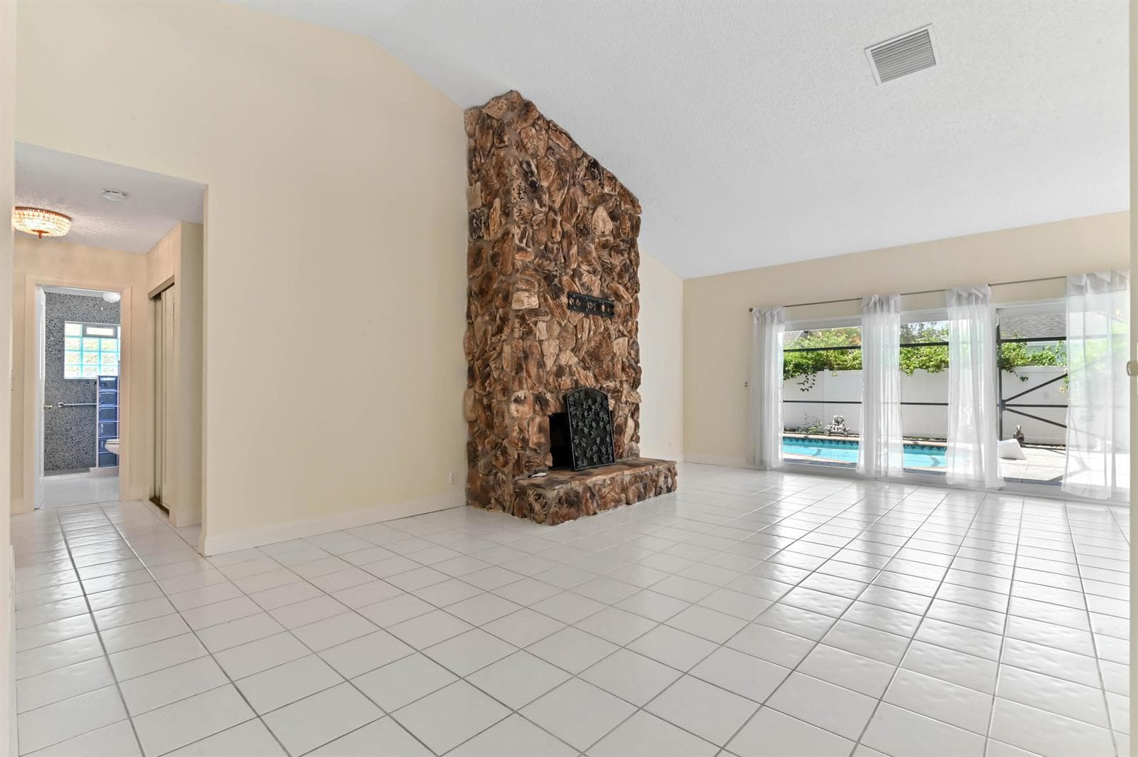 8372 Myakka Court, Lake Worth, FL 33467 photo 5
