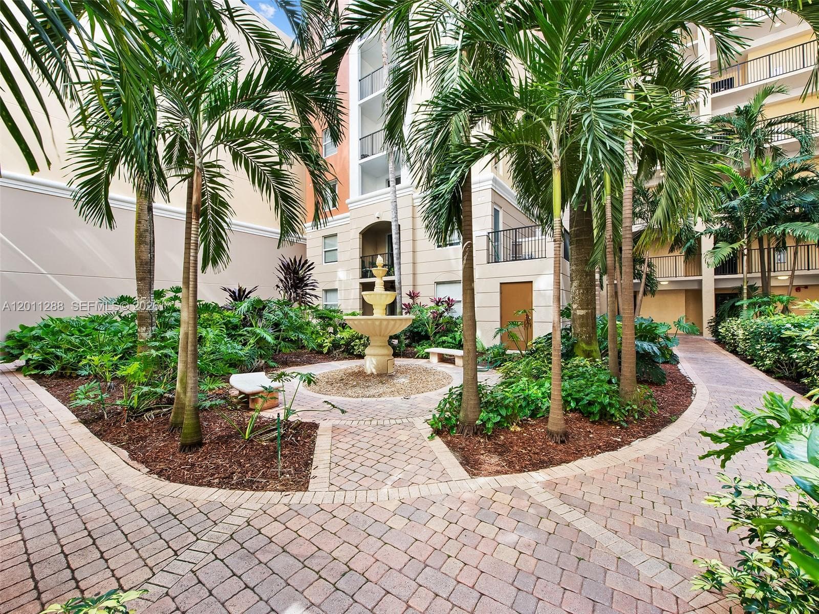 17100 N Bay Rd # 1614, Sunny Isles Beach, FL 33160 photo 2