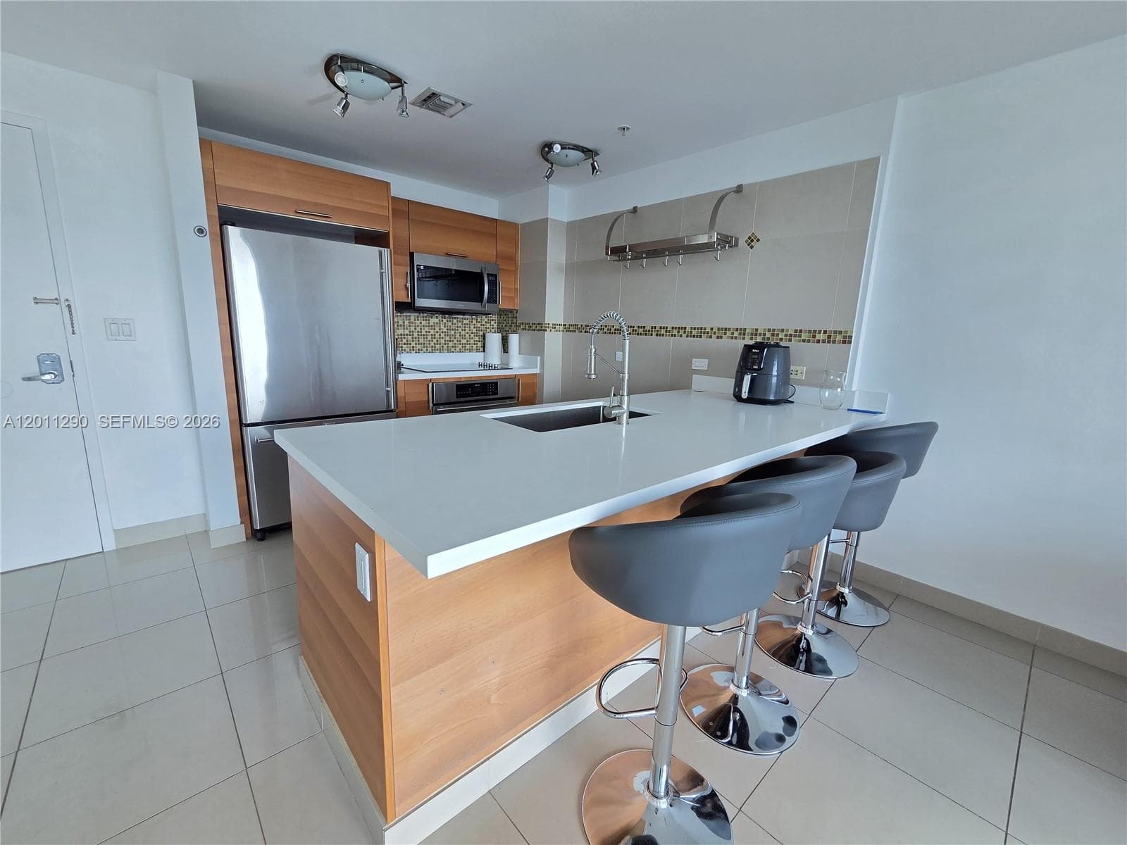3301 NE 1st Ave # H3005, Miami, FL 33137 photo 2