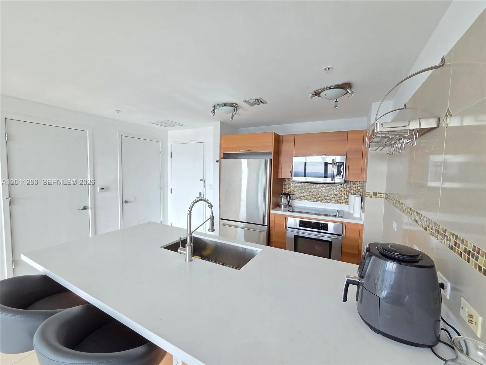 3301 NE 1st Ave # H3005, Miami, FL 33137 photo 3