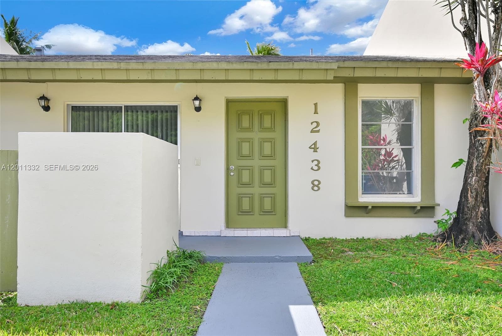 12438 SW 115th Ter, Miami, FL 33186 photo 2