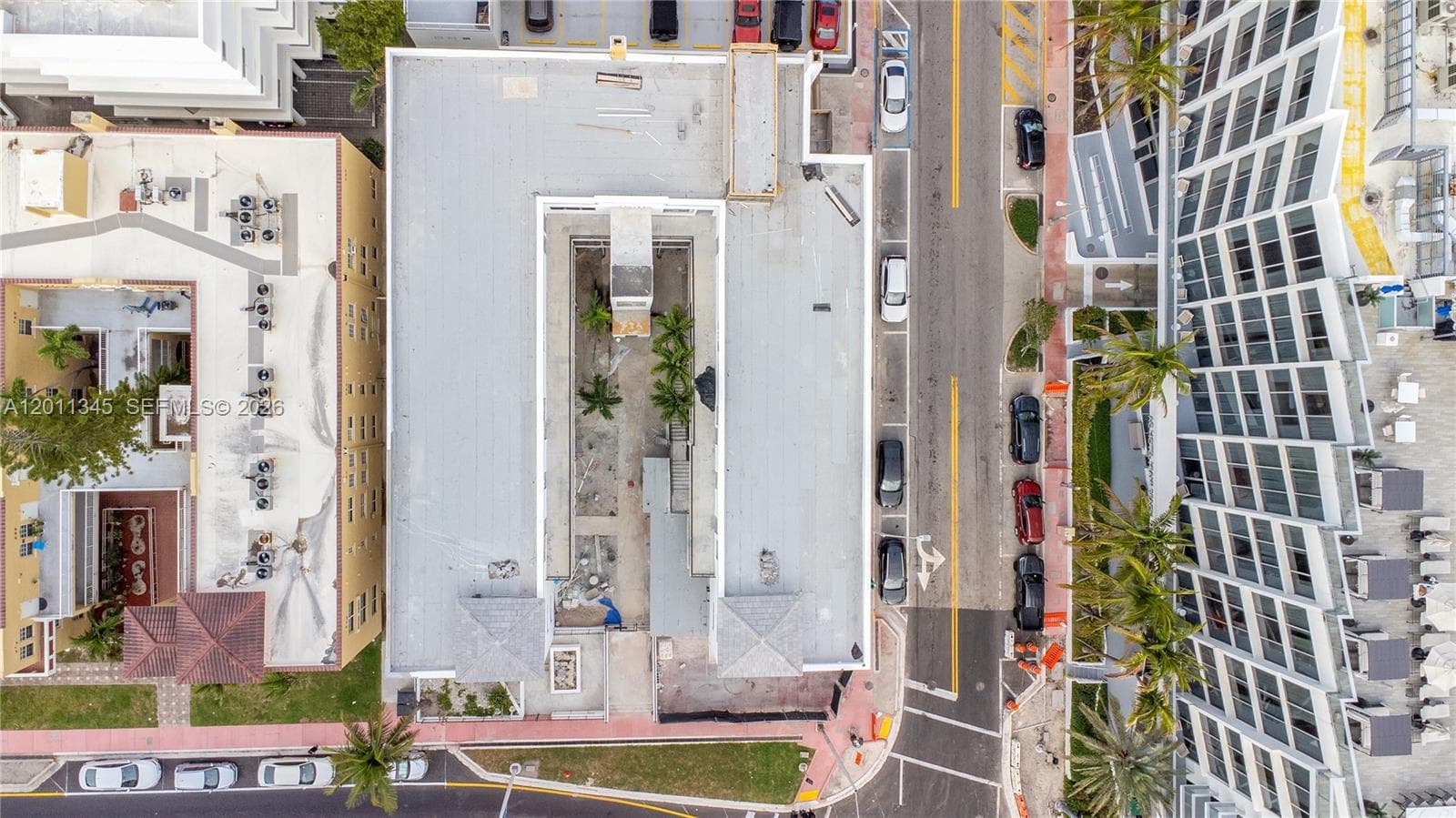 2814 Collins Ave, Miami Beach, FL 33140 photo 3