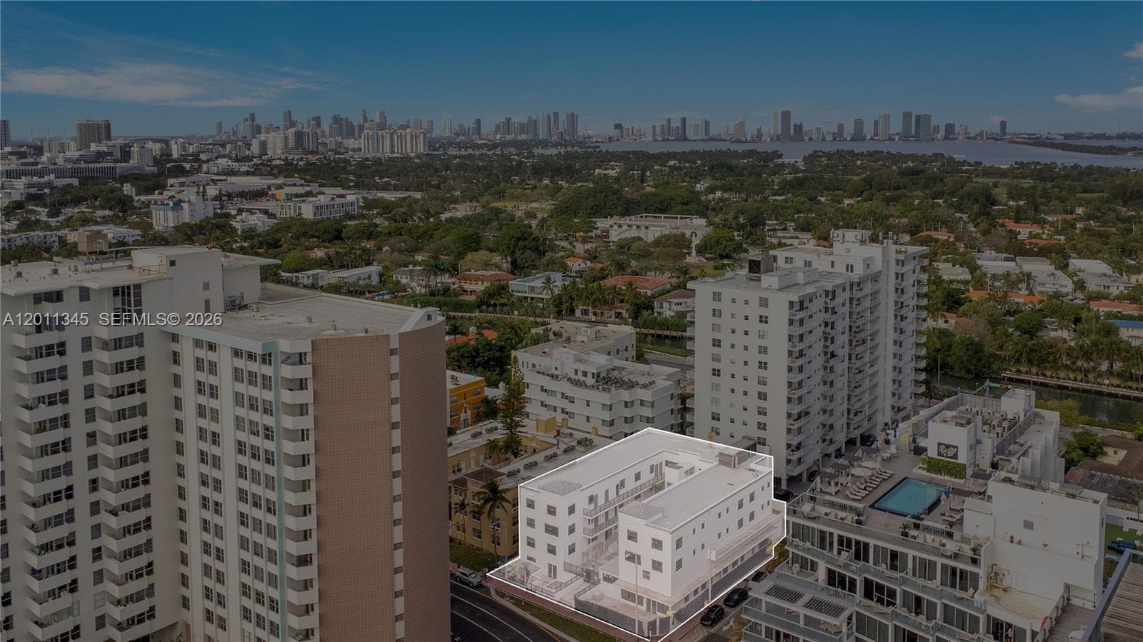 2814 Collins Ave, Miami Beach, FL 33140 photo 4