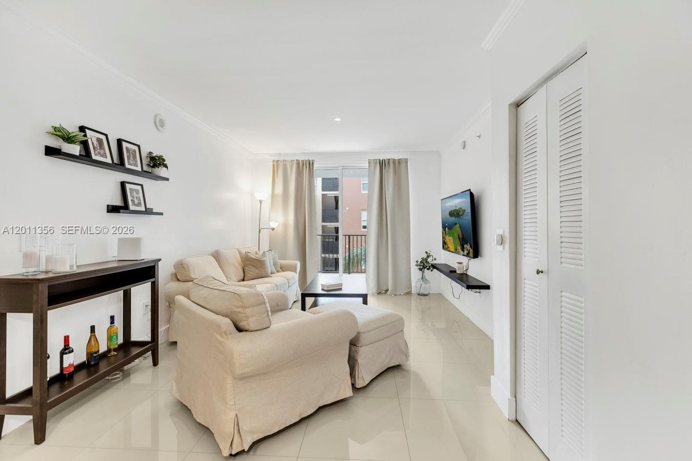 17100 N Bay Rd # 1610, Sunny Isles Beach, FL 33160 photo 2