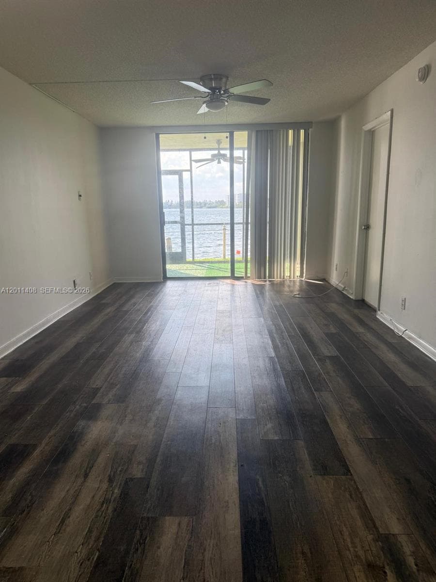 109 Lake Emerald Dr # 102, Oakland Park, FL 33309 photo 5