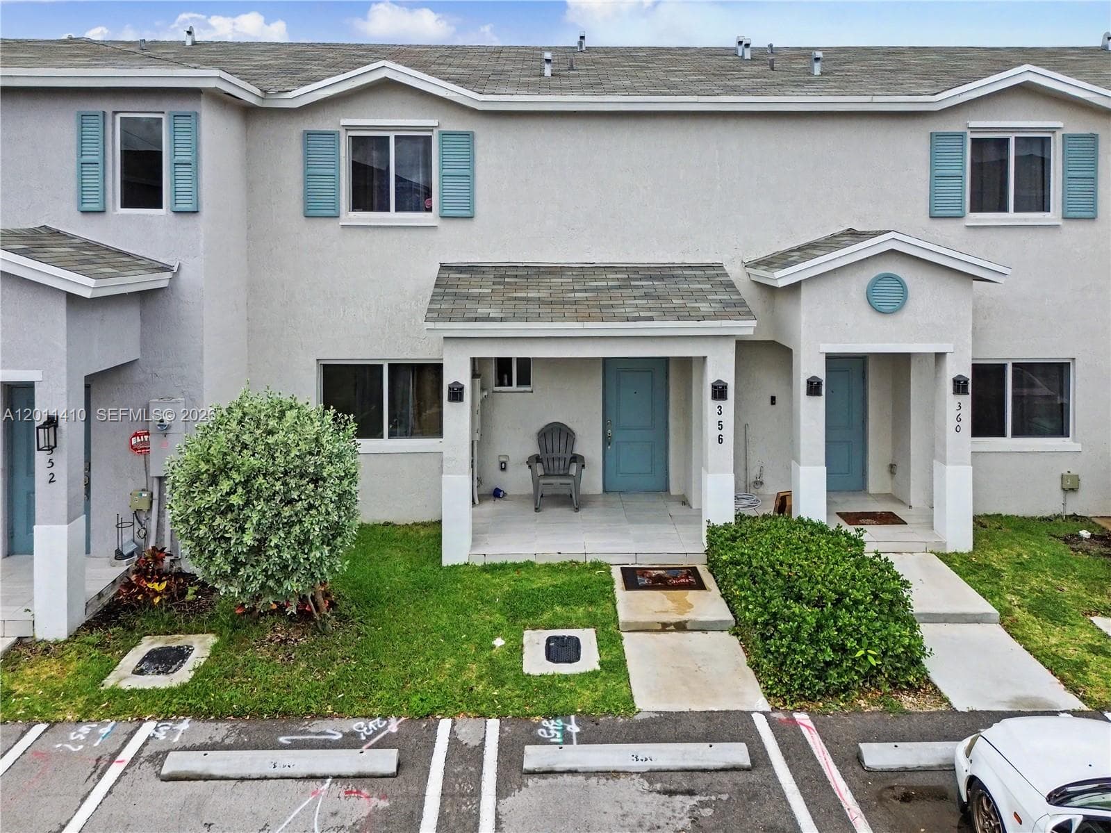 356 NW 12th Pl, Florida City, FL 33034 photo 2