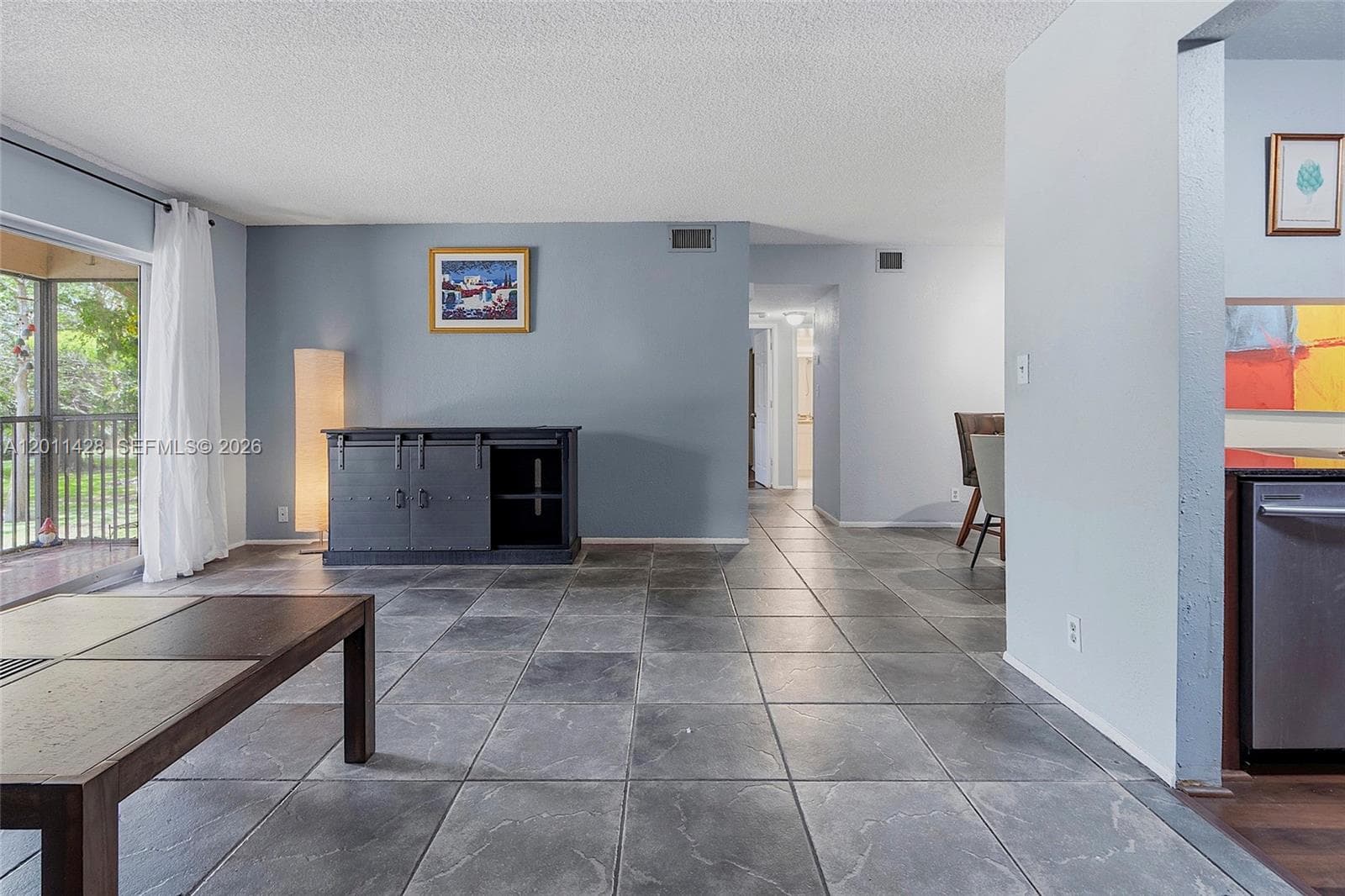 3083 N Oakland Forest Dr # 206, Oakland Park, FL 33309 photo 5