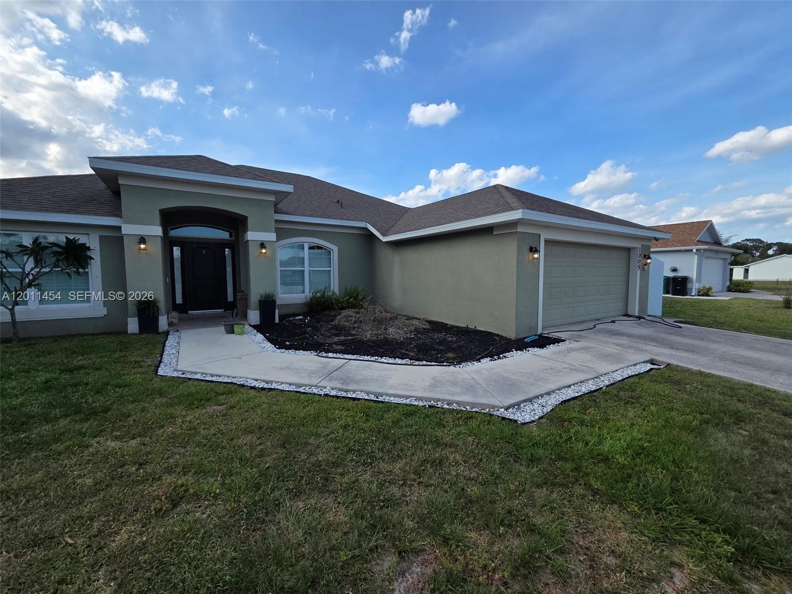 1005 SW Bay State Rd, Port St. Lucie, FL 34953