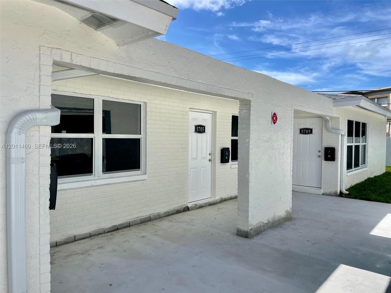 5711 NW 28th St # 5711, Lauderhill, FL 33313 photo 4