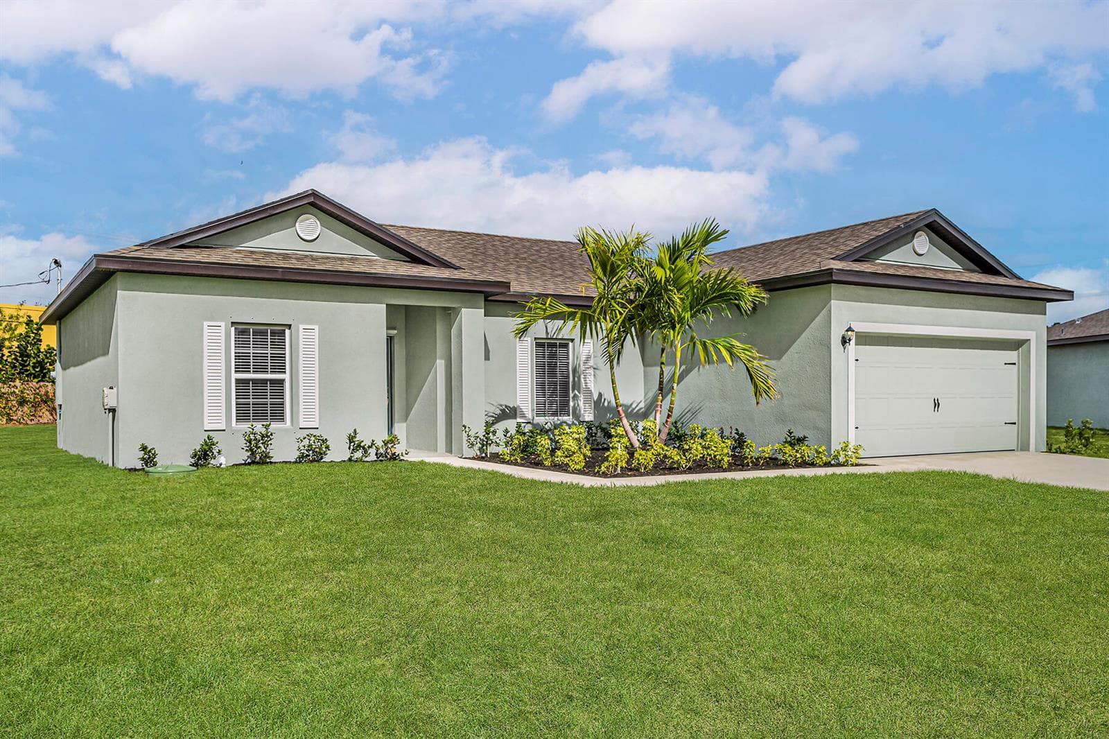 7855 104th Avenue, Vero Beach, FL 32967 photo 2