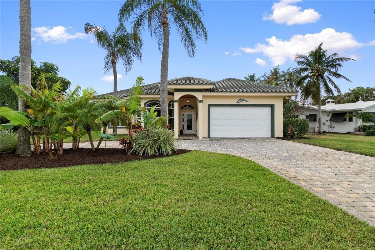 72 Waterway Road, Jupiter, FL 33469 photo 2