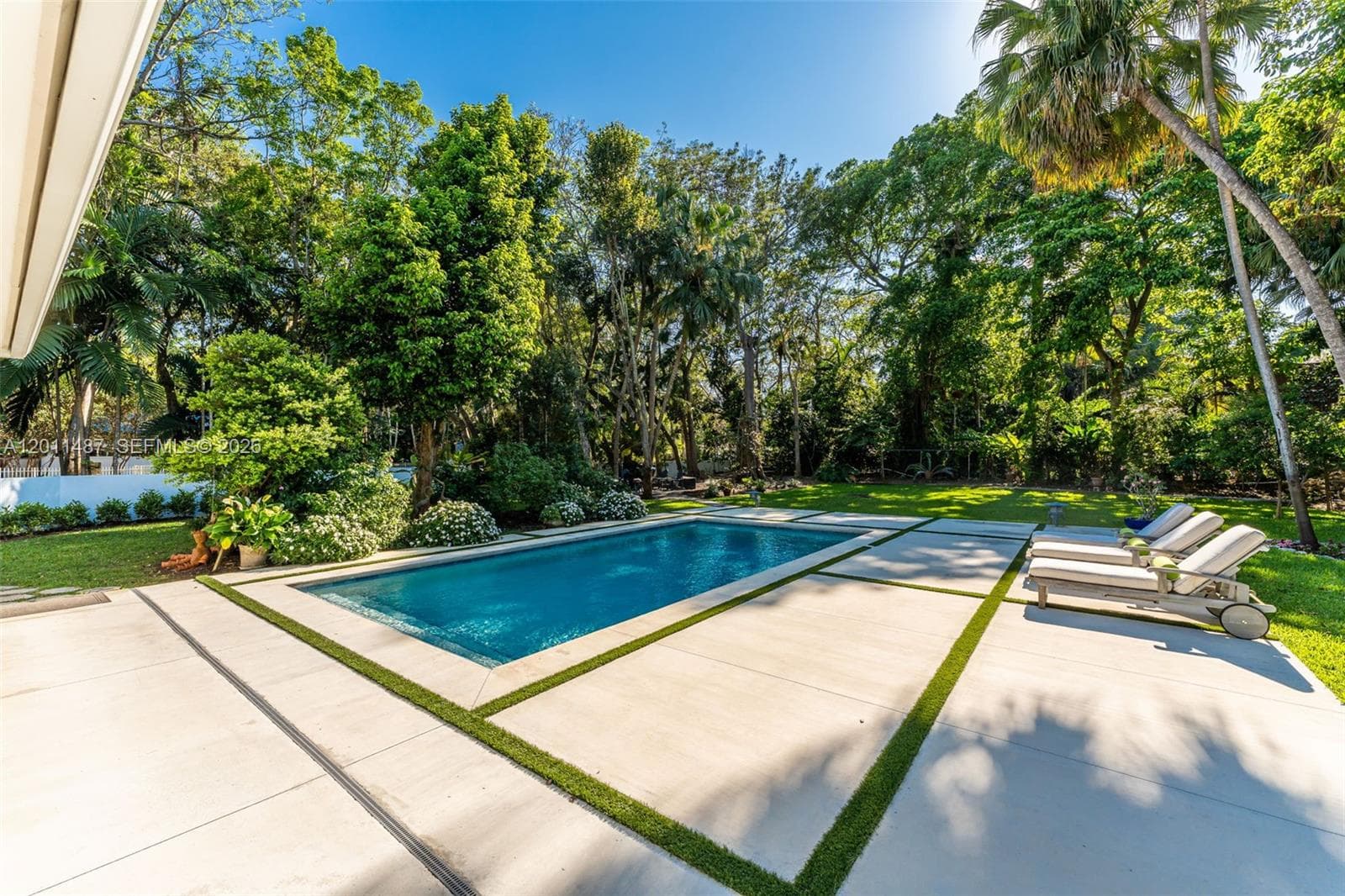 4901 Hammock Park Dr, Coral Gables, FL 33156 photo 3