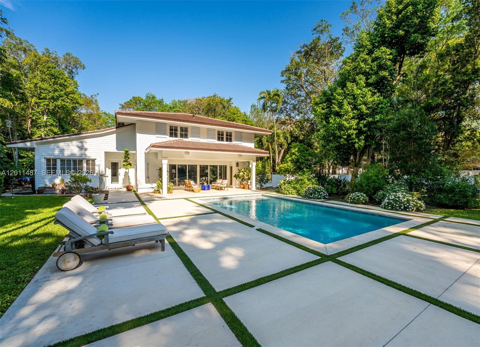 4901 Hammock Park Dr, Coral Gables, FL 33156 photo 4
