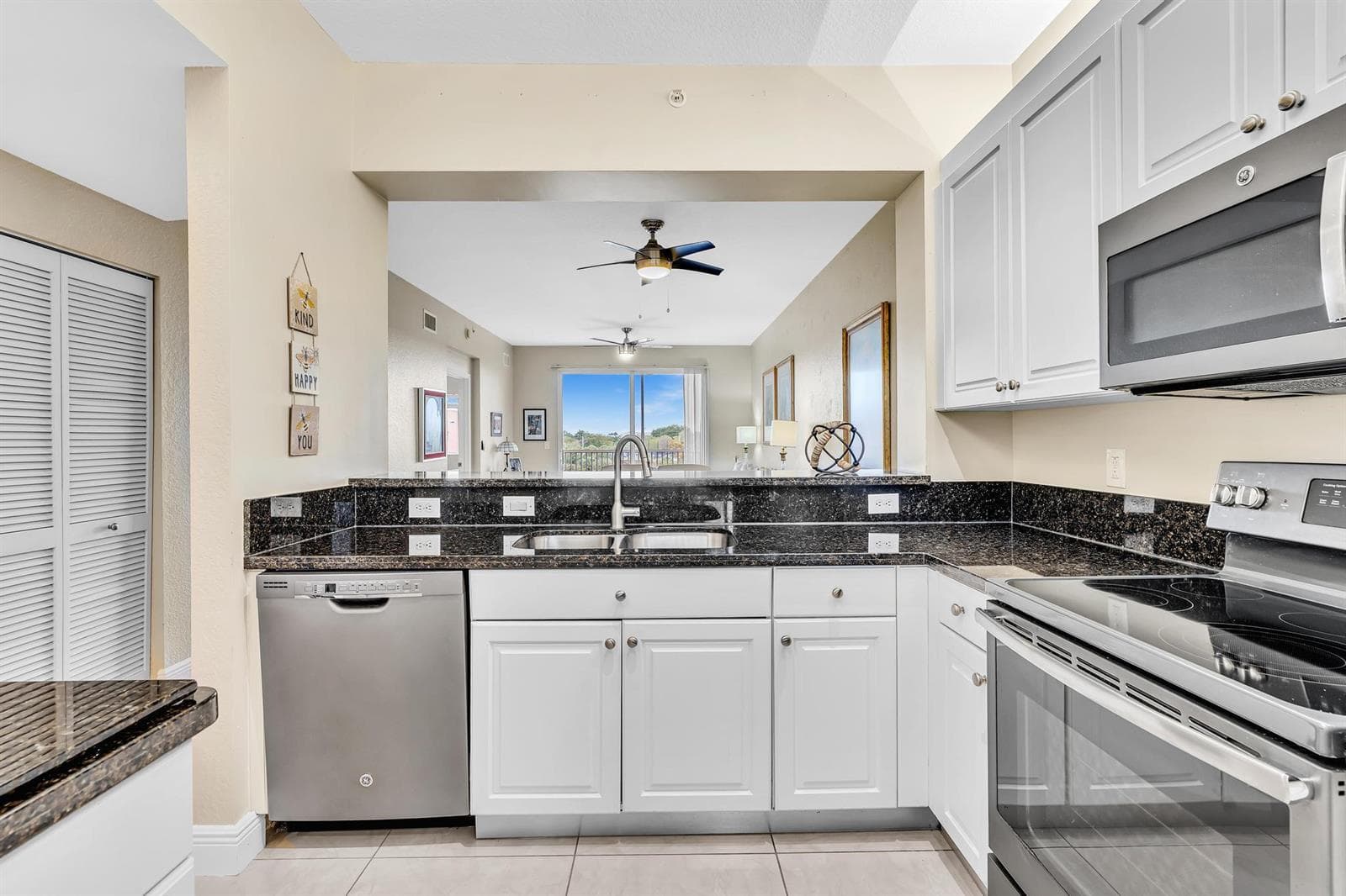 7735 Yardley Drive # 406, Tamarac, FL 33321 photo 5